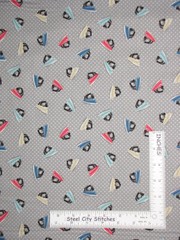 Sewing Theme Iron Toss Fabric 27″ X 44″ Gray Cotton Makower Stitch In Time