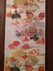 ANTIQUE SILK JAPANESE OBI FABRIC OFF WHT RED CORAL GRN BLK METALLIC GOLD SILVER