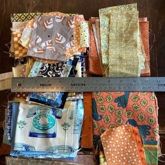 Quilting Fabric Scraps Lot 1 Lb Multicolor Mixed Pattern Pieces Quilting Crafts