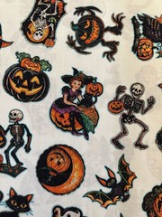 HAPPY HAUNTING QUILTING TREASURES RETRO HALLOWEEN FABRIC HALF YARD