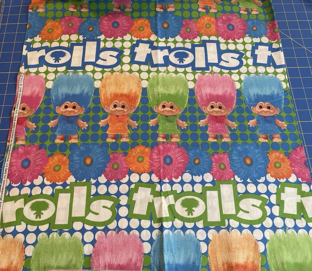 SPRINGS GLOBAL 2006 TROLL COMPANY #5711 COTTON FABRIC SEW QUILT 1 Yard 36×44 NEW