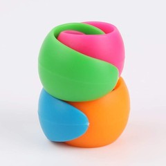Miamay Thread Spool Savers Huggers Avoid Loose Ends 16 Pieces, multicolored