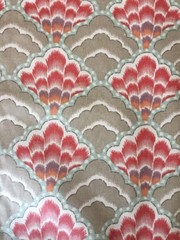 Vintage LUTHER TRAVIS for BLOOMCRAFT Shell Pattern CHINTZ Fabric 1981 55″ 15+ Y