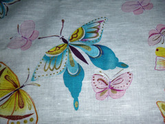 Vtg JoAnn Fabric Off‑White Cotton MOD Butterflies w/ Metallic Gold 54″x 1.5+ yd