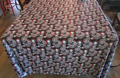 LARGE piece!Circle pattern faric Stretchy knit synthetic fiber 1.97 x 1.72 yards