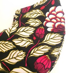 Fabric Scraps For Crafting Varies of Sizes and Fabric Types- Floral Circle 7oz