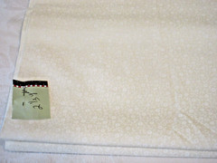 Avlyn Inc ESSENTIAL WHITE Flowered Quilt Fabric – 2 1/3 Yards