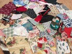 Fabric Scraps Slow stitch Crumb  Scrappy Quilting 100% Cotton Small Pieces 8 Oz