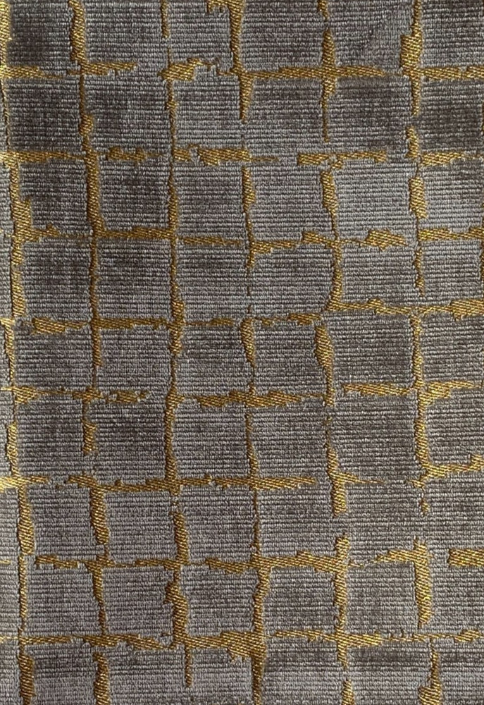 Threads Odyssey Bronze/Mole Designer Fabric Remnant 24×24″