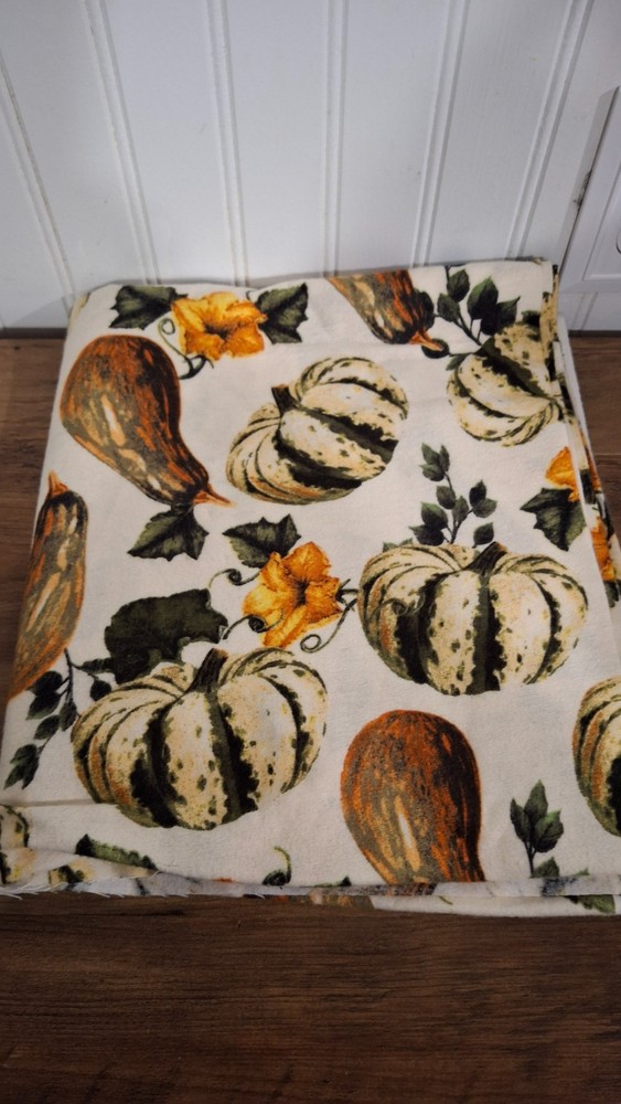 New 2 Yards Flannel Fabric Pumpkins Gourds Fall Autumn Crafting Sewing