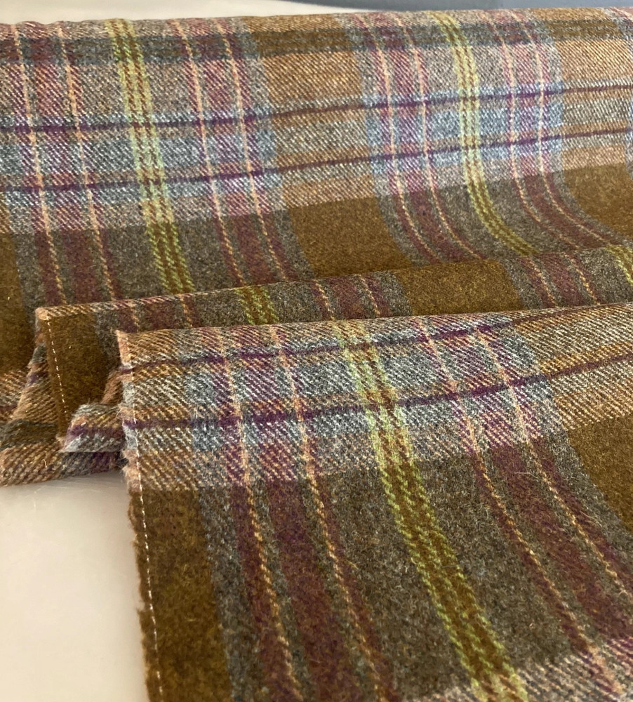 Fine Italian Plaid Wool – Nanette Lepore End Bolt – Gorgeous Drape INSANELY SOFT