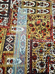 VTG HAVEN Fabrics MANES Paisley Floral Tiles Cheater Quilt Red Yellow Blue BTHY