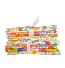 Singer 2 Packs QUARTERS 10 pcs WHITE w Florals Gummy Bears Balls Fabric NEW