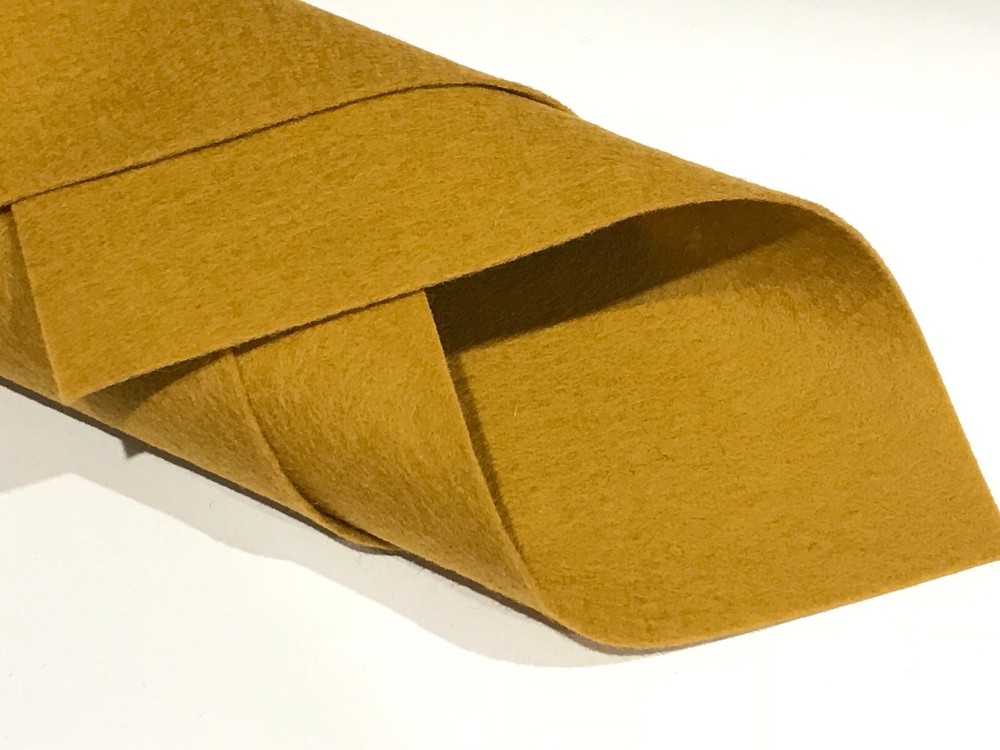 1mm Butterscotch 100% Merino Wool Felt Sheet 20 x 30cm – No. 11