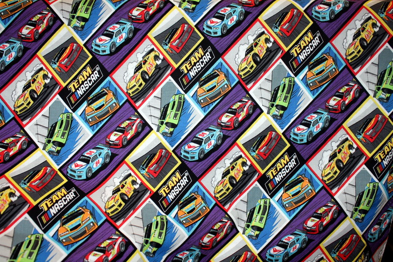 TEAM NASCAR COLORFUL PICTORAL RACING – 100% COTTON FABRIC