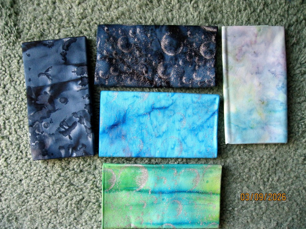 Fat 1/4 bundle 5 pcs. dark blue, light blue, and green with silver highlights