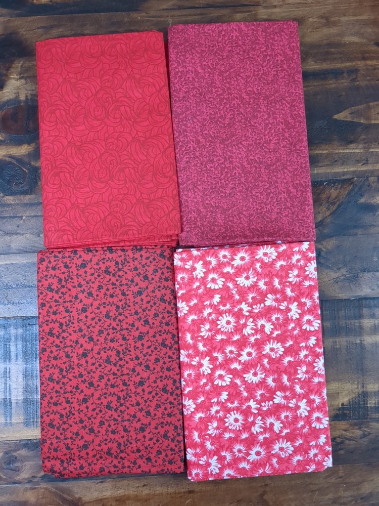 Lot of Fabric, Red Florals, 1lb 5oz