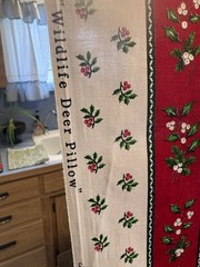 Wildlife Deer Pillow Quilt Fabric Panels Cranston 18×21 Holiday Red Green Buck