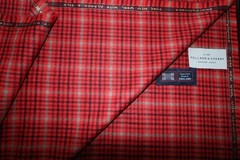 100% MERINO WOOL SUITING FABRIC IN “Black” MADE IN ENGLAND By Clissold – 3.45 m