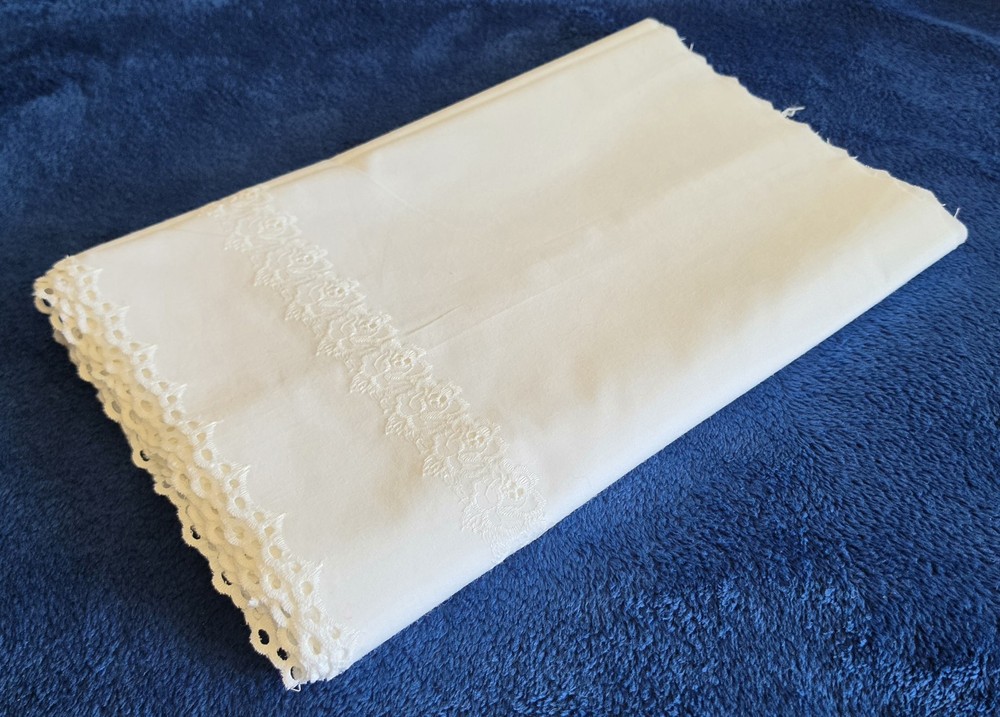 White Eyelet Border Lace Cotton Fabric 6 Yards 14″ Wide Roses
