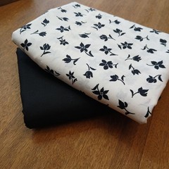 Vintage Coordinating Cotton Fabrics Black/White Solid & Print 4+ Yards NOS
