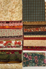 5″ x 5″ SQUARES – PACK #2 – MIXED PATTERN COTTON QUILTING SQUARES– 139 PCS