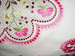 2-7/8Y Brunschwig & Fils BF1098 Boscobel Embroidered Jacobean Upholstery Fabric