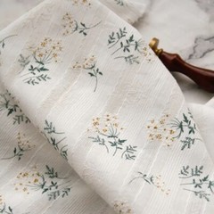 55” Wide Yard Elegant Floral Lace Jacquard Print Cotton Fabric For Shirt Craft