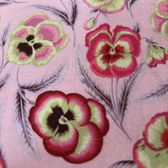 Rowan Quilting Cotton Fabric PHILLIP JACOBS ‘Pansy’ PJ01 15”x 43” Purples