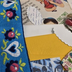 Junk Journal Lot 1Lb Ephemera Card Ribbons Book Page Fabric Button Craft Collage