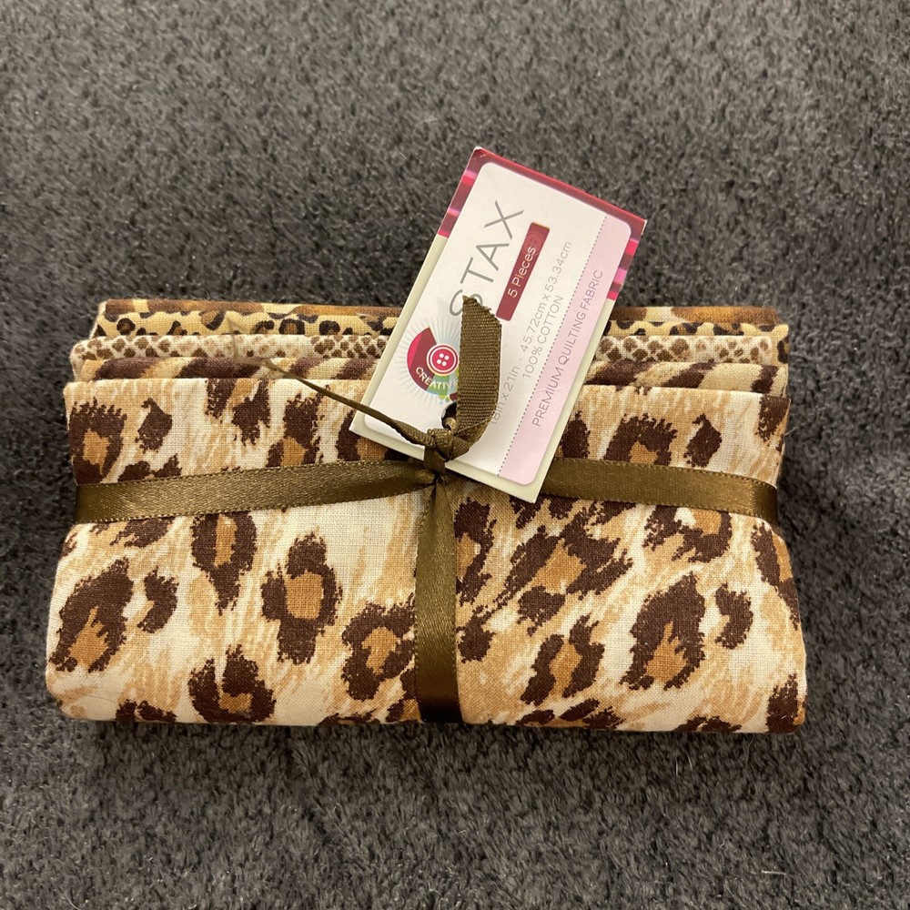 New Stax Quilting Fabric 5 Pieces Cheetah Print 18×21 Inch BV7