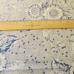 Cotton Int’l Quilt Study Center Nebraska Tan Red Blue Floral 23″ x 44″